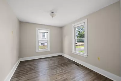 1105  19th St, La Crosse, WI 54601 - Photo 9