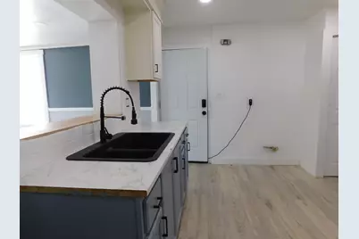 4048 N Sherman Blvd #4046, Milwaukee, WI 53216 - Photo 5