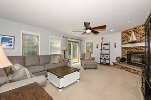 371 Frost Dr, Williams Bay, WI 53191 - Photo 13