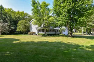371 Frost Dr, Williams Bay, WI 53191 - Photo 11
