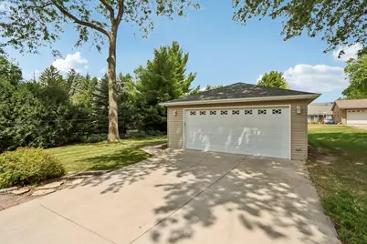 518 E Capitol Dr, Hartland, WI 53029 - Photo 35