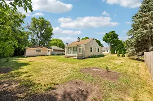 4650 S 109th St, Greenfield, WI 53228 - Photo 23