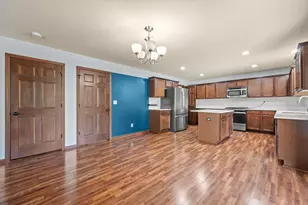 2305 Rustic Woods Ct, Waukesha, WI 53188 - Photo 17
