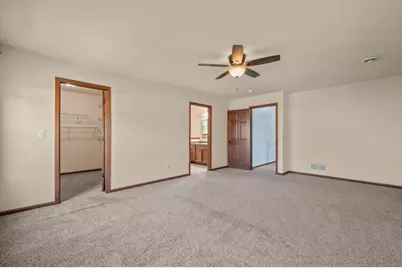 2305  Rustic Woods Ct, Waukesha, WI 53188 - Photo 37