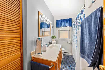 2408  Mitchell St, Racine, WI 53403 - Photo 23