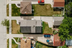 2408 Mitchell St, Racine, WI 53403 - Photo 35