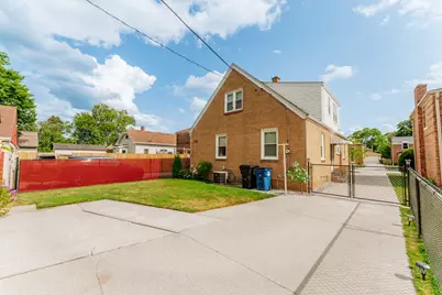 2408  Mitchell St, Racine, WI 53403 - Photo 47