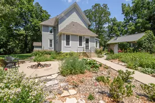 W247S8375 Stonehill Dr, Vernon, WI 53149 - Photo 81