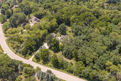 W247S8375  Stonehill Dr, Vernon, WI 53149 - Photo 71