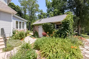 W247S8375 Stonehill Dr, Vernon, WI 53149 - Photo 75