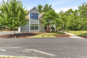 10105 N Parkside Ct, Mequon, WI 53092 - Photo 79