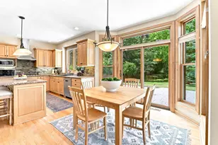 10105 N Parkside Ct, Mequon, WI 53092 - Photo 17