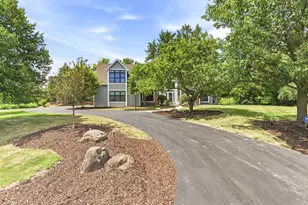 10105 N Parkside Ct, Mequon, WI 53092 - Photo 83