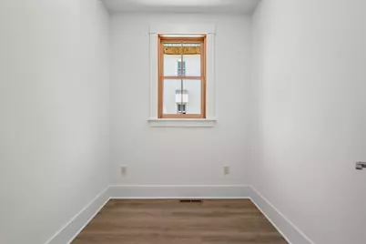 N52W6296  Mill St, Cedarburg, WI 53012 - Photo 17