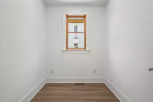 N52W6296 Mill St, Cedarburg, WI 53012 - Photo 17