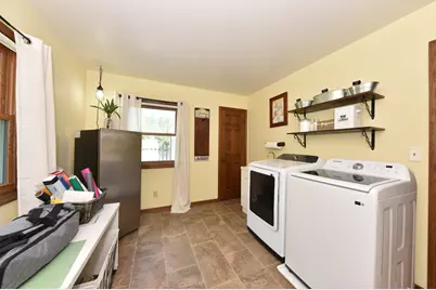731  Tipperary Ln, Erin, WI 53027 - Photo 11