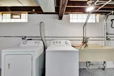 3716 S 19th St, Milwaukee, WI 53221 - Photo 21