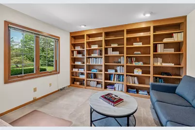 10531 N Haddonstone Pl, Mequon, WI 53092 - Photo 15