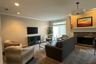 13060 W Bluemound Rd, Elm Grove, WI 53122 - Photo 13