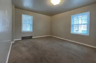 4924 N 73rd St, Milwaukee, WI 53218 - Photo 11