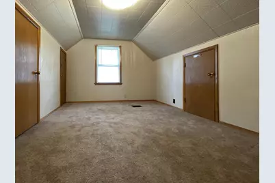 4924 N 73rd St, Milwaukee, WI 53218 - Photo 17
