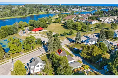 2912  Adams St, Two Rivers, WI 54241 - Photo 49