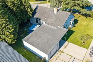 2912 Adams St, Two Rivers, WI 54241 - Photo 45