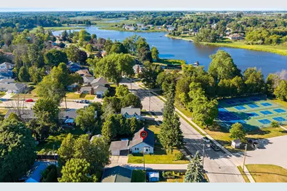 2912  Adams St, Two Rivers, WI 54241 - Photo 55