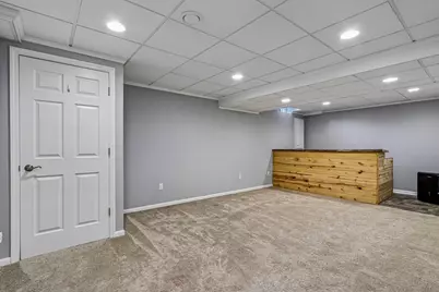 2301  Linda Ct, Waukesha, WI 53188 - Photo 33
