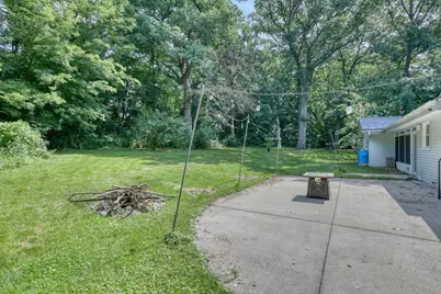 N52W21868  Virginia Ln, Menomonee Falls, WI 53051 - Photo 41