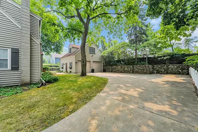 173 W Highland Ave, Burlington, WI 53105 - Photo 47
