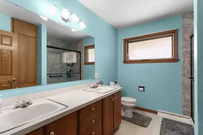 24  Park View Ln, Watertown, WI 53094 - Photo 15