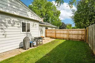 8189 N 54th St, Brown Deer, WI 53223 - Photo 43