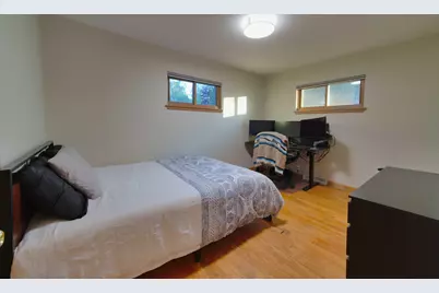 8189 N 54th St, Brown Deer, WI 53223 - Photo 15