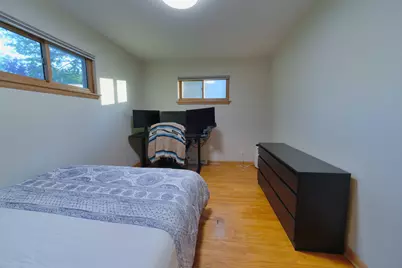 8189 N 54th St, Brown Deer, WI 53223 - Photo 21