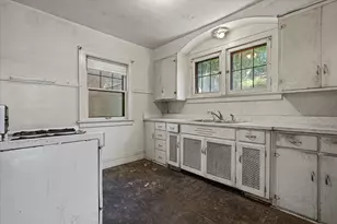 5072 N Larkin St, Whitefish Bay, WI 53217 - Photo 15