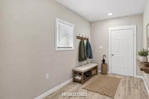 1823 N 7th St, Sheboygan, WI 53081 - Photo 3