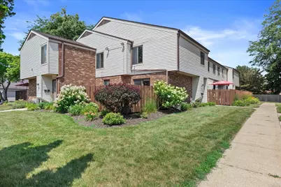 2818  14th Ln, Kenosha, WI 53140 - Photo 3