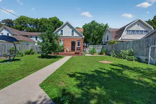 1326 Adams St, La Crosse, WI 54601 - Photo 21