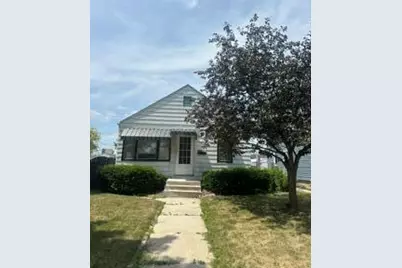 3261 S 26th St, Milwaukee, WI 53215 - Photo 1
