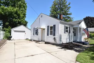 2030 Webster St, Racine, WI 53403 - Photo 27
