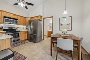 832 Ashley Ave, Port Washington, WI 53074 - Photo 7