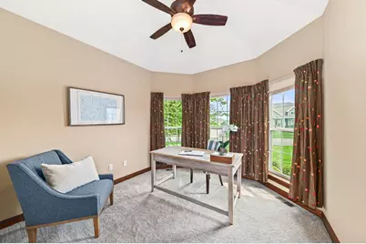 W197N5635  Powell Dr, Menomonee Falls, WI 53051 - Photo 17