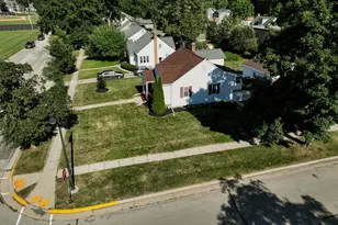 302 E Dodge St, Jefferson, WI 53549 - Photo 51
