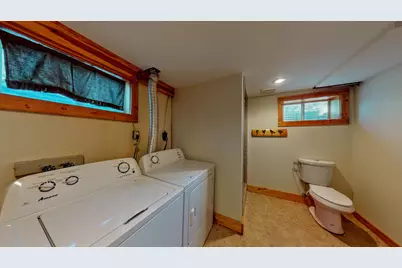 302 E Dodge St, Jefferson, WI 53549 - Photo 41