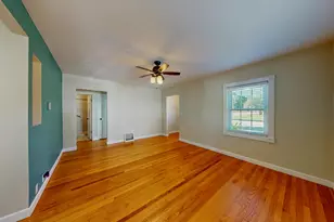302 E Dodge St, Jefferson, WI 53549 - Photo 9