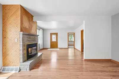 1212  Sixth St, Algoma, WI 54201 - Photo 5