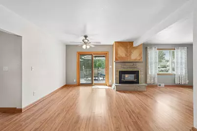 1212  Sixth St, Algoma, WI 54201 - Photo 7