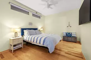 106 W Seeboth St, Milwaukee, WI 53204 - Photo 9