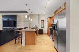 106 W Seeboth St, Milwaukee, WI 53204 - Photo 7